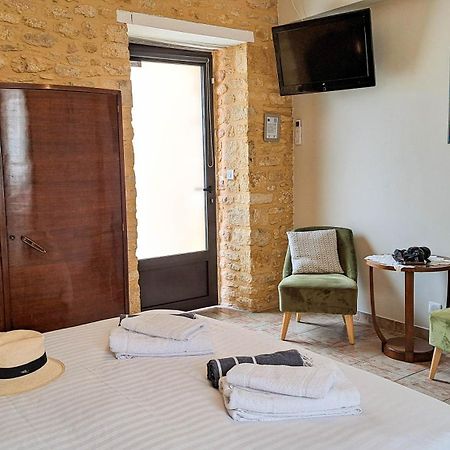 Aux Bories De Marquay, Chambres D'Hotes B&B Avec Piscine Et Spa Pres De Sarlat Exteriör bild