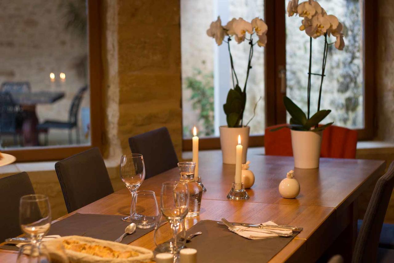 Aux Bories De Marquay, Chambres D'Hotes B&B Avec Piscine Et Spa Pres De Sarlat Exteriör bild